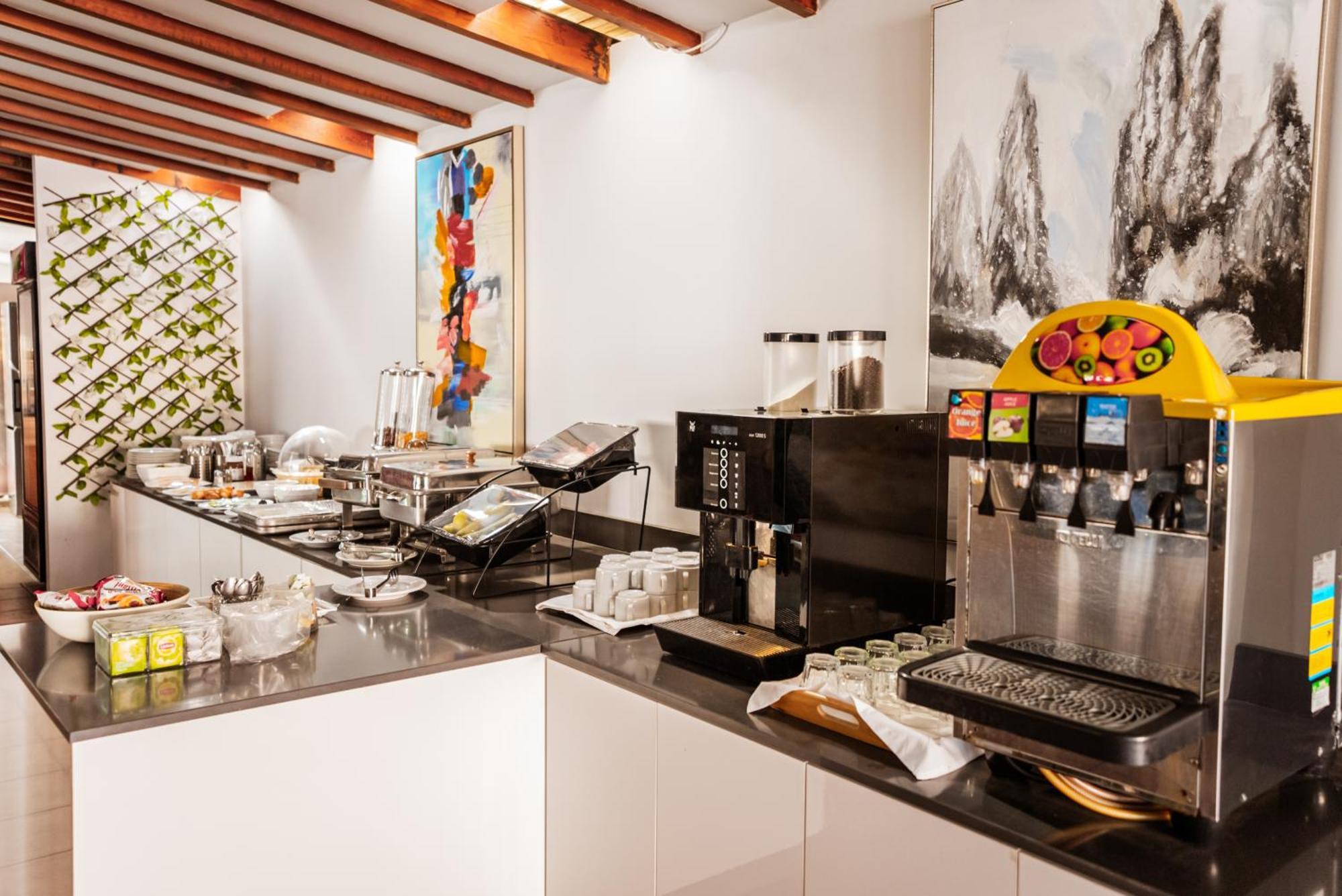 Paul Marie Hotel Apartments ไอยานาปา ภายนอก รูปภาพ