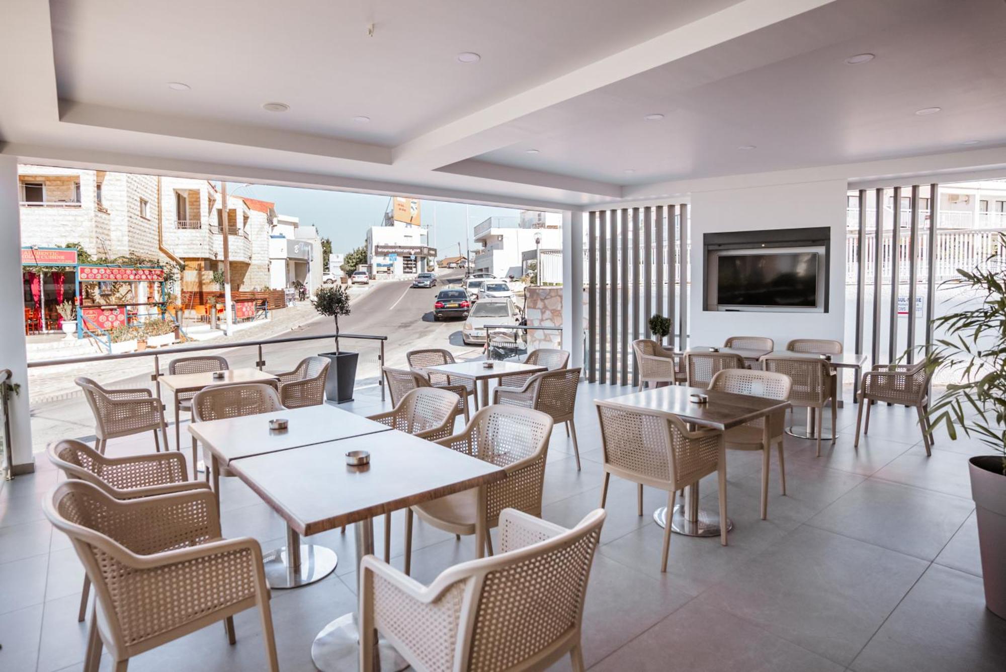 Paul Marie Hotel Apartments ไอยานาปา ภายนอก รูปภาพ